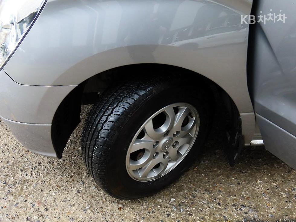 Hyundai Starex — miniaturë 20
