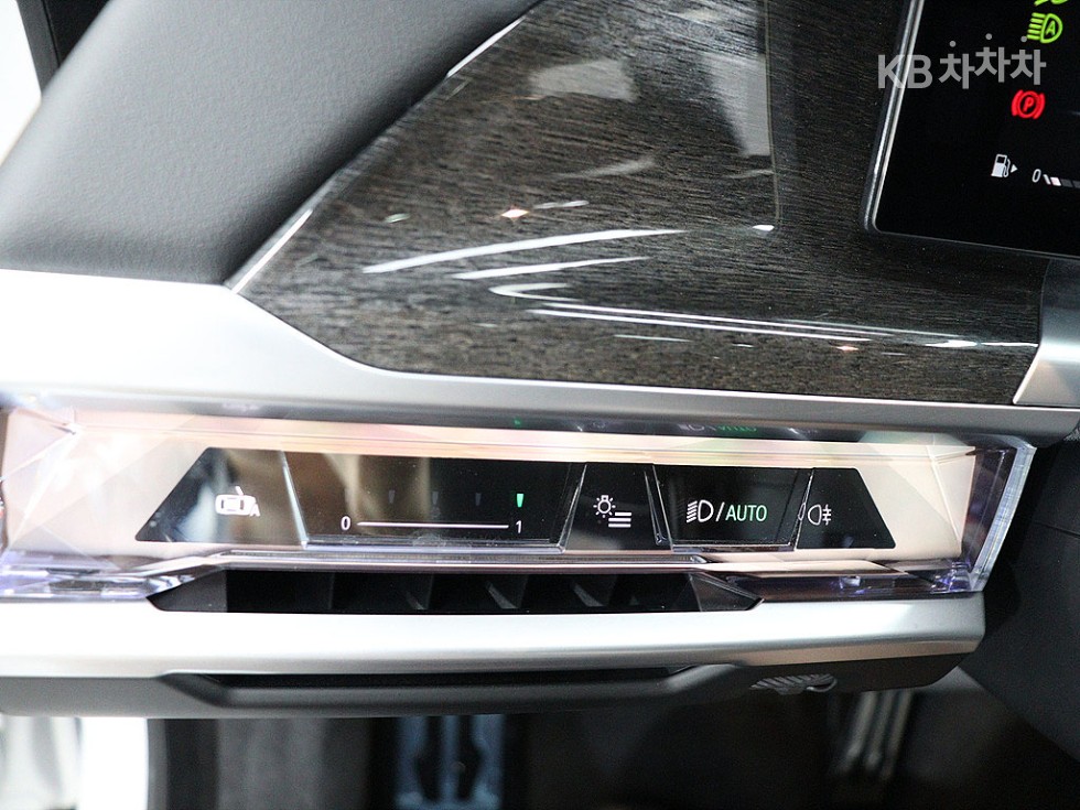 BMW 7er — miniaturë 11