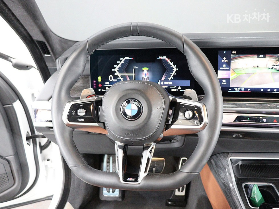 BMW 7er — miniaturë 8