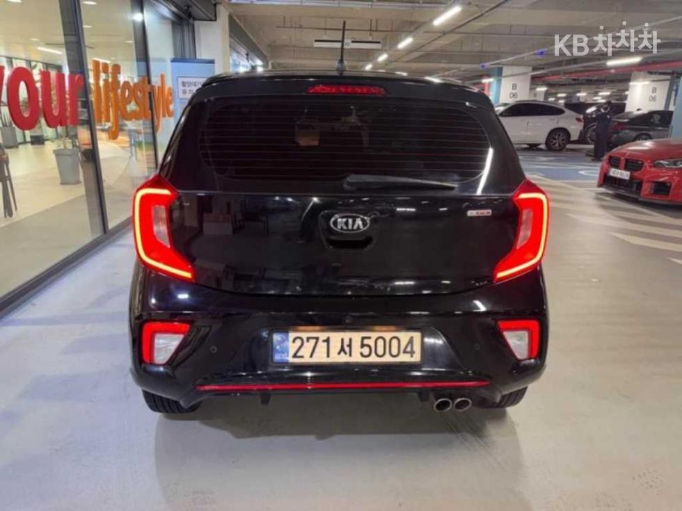 2017 Kia (JA) photo