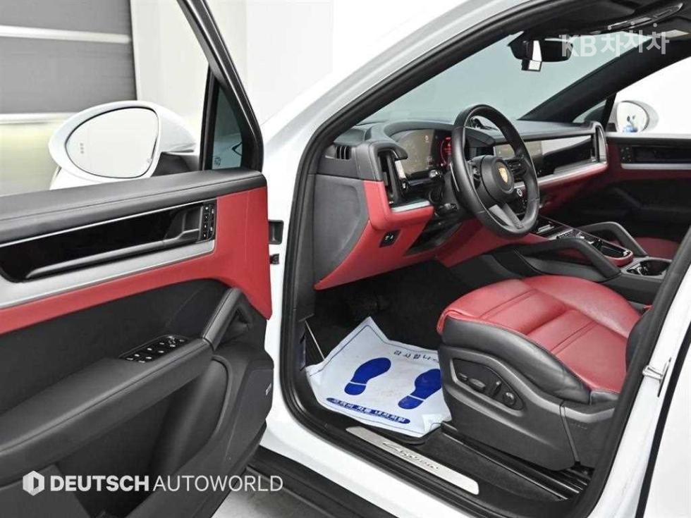 Porsche Cayenne — miniaturë 11