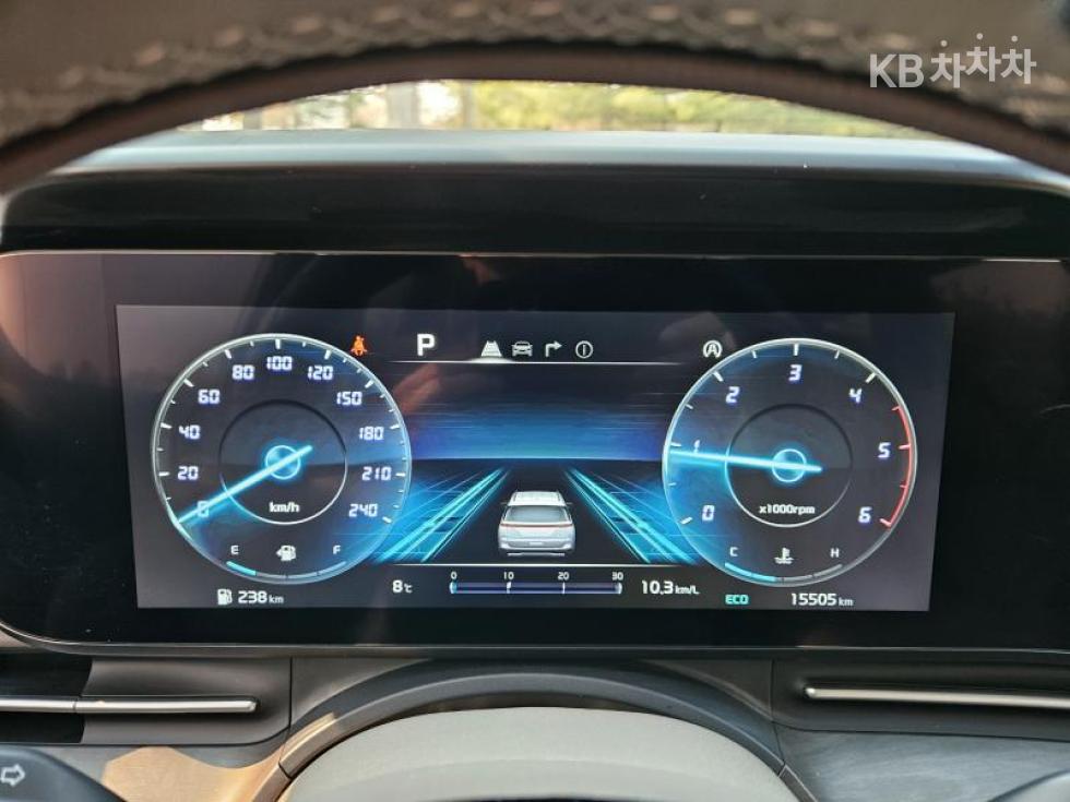 Kia Carnival — miniaturë 10