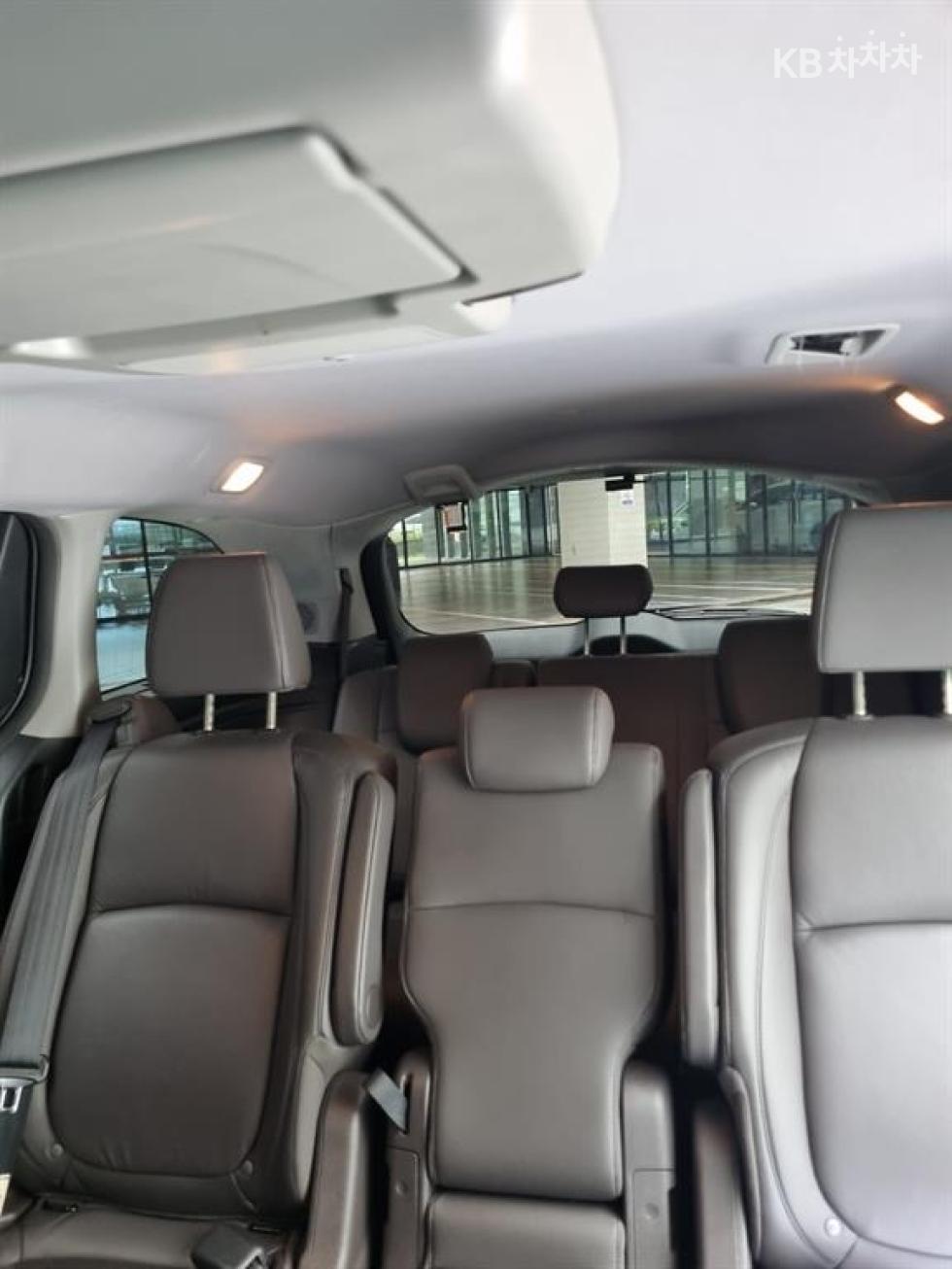 Honda Odyssey — miniaturë 15