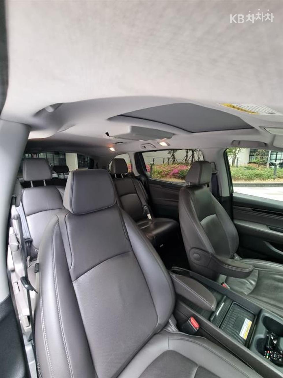 Honda Odyssey — miniaturë 17