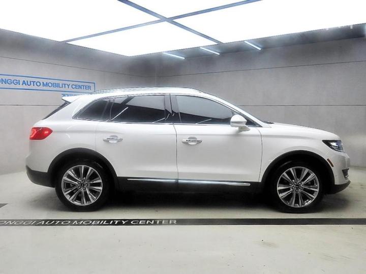 Lincoln Mkx 2016 photo 2