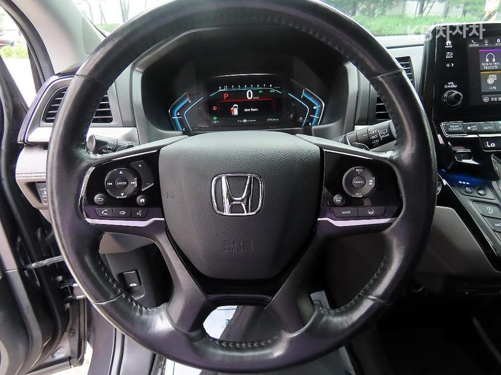 Honda Odyssey — miniaturë 9