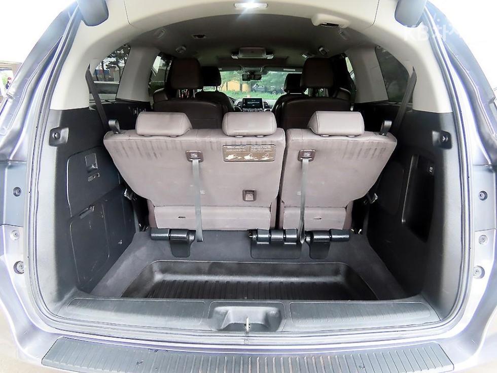 Honda Odyssey — miniaturë 16