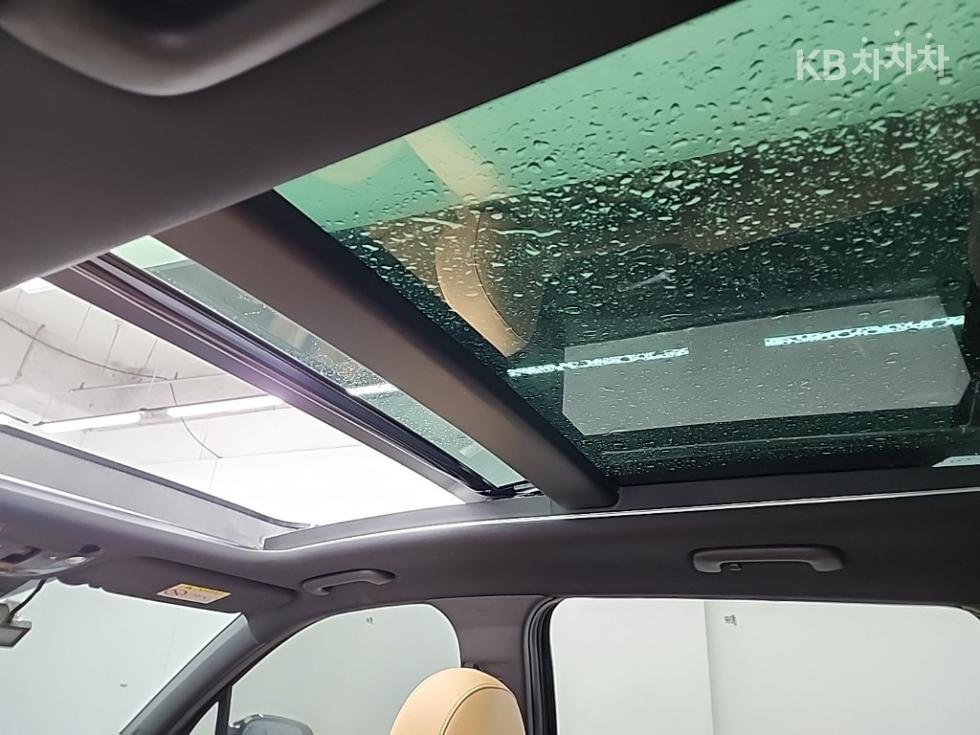 Kia Sorento — miniaturë 15