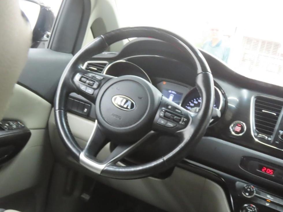 Kia Carnival — miniaturë 19