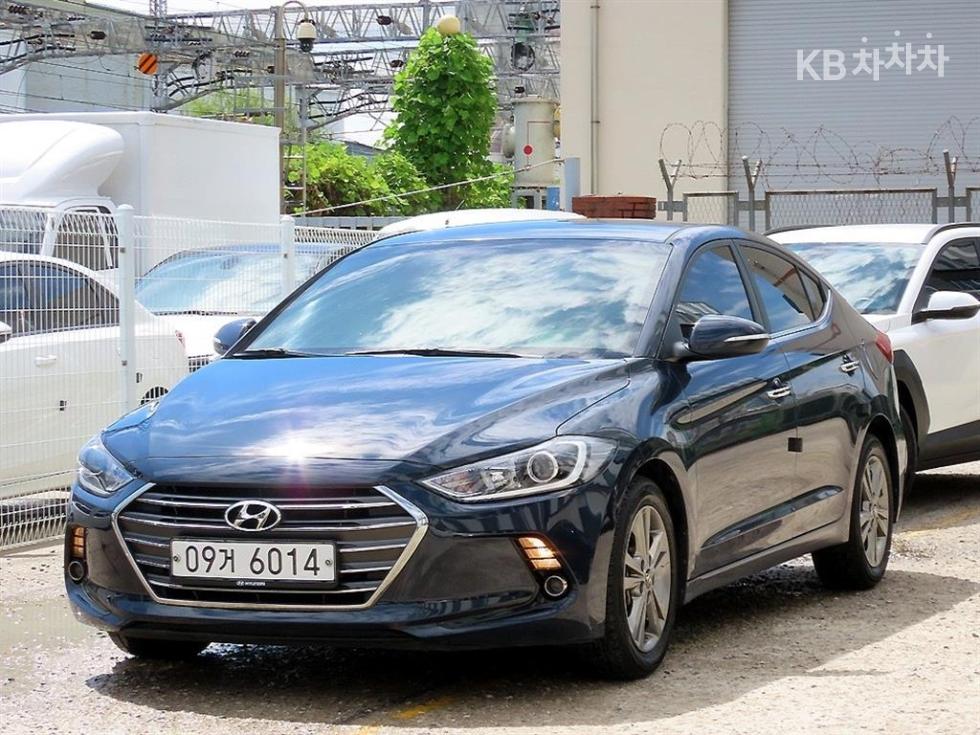 Hyundai Avante — miniaturë 2