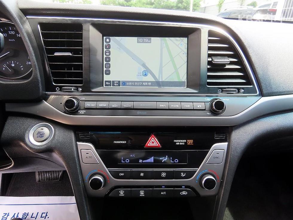Hyundai Avante — miniaturë 13