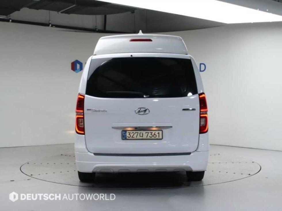 Hyundai Starex — miniaturë 4