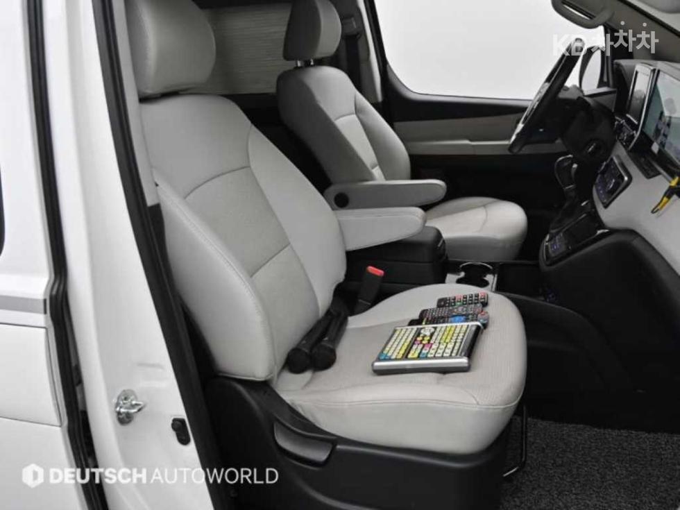 Hyundai Starex — miniaturë 8
