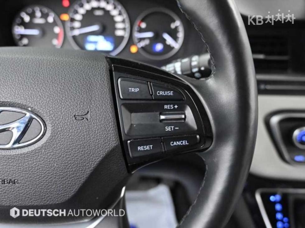 Hyundai Starex — miniaturë 16