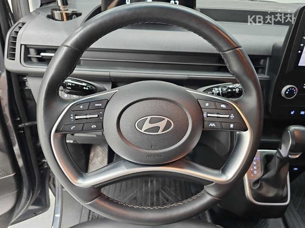 Hyundai Staria — miniaturë 9