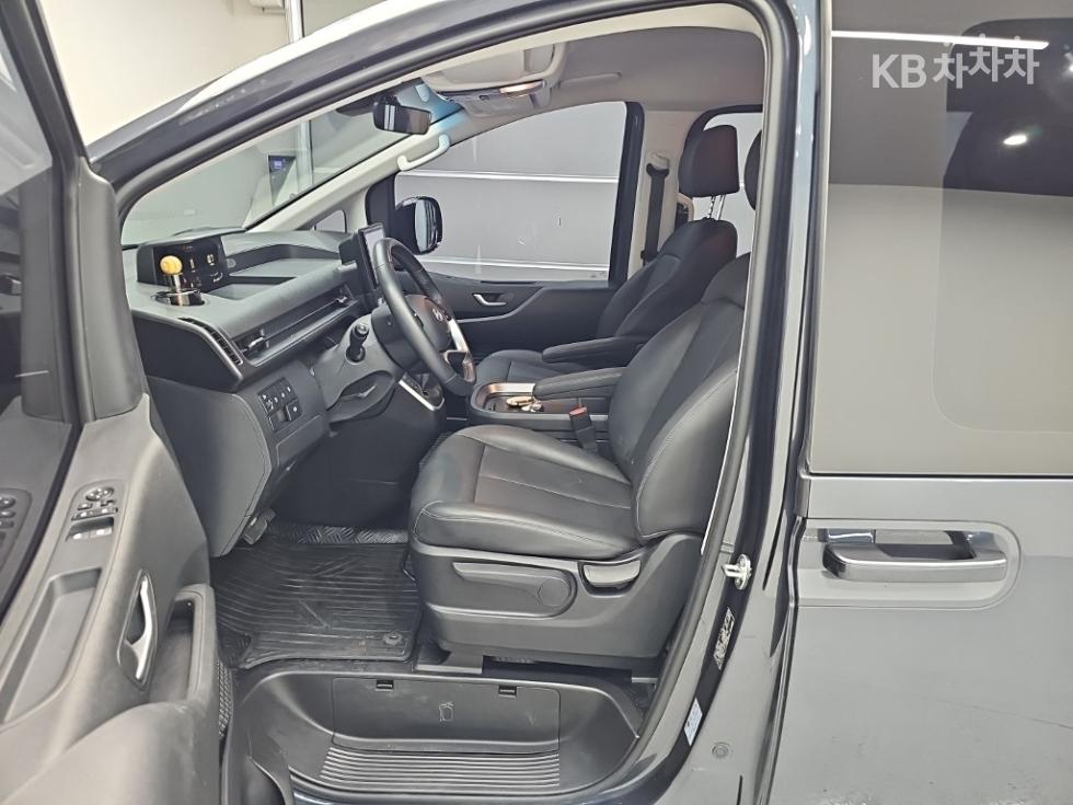 Hyundai Staria — miniaturë 11