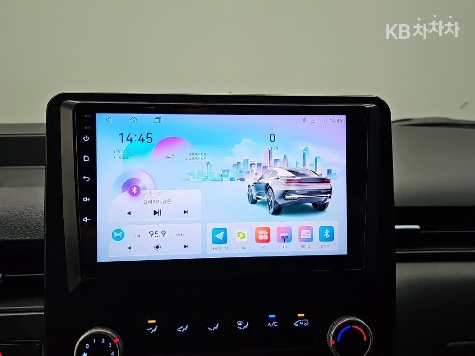 Hyundai Staria — miniaturë 13