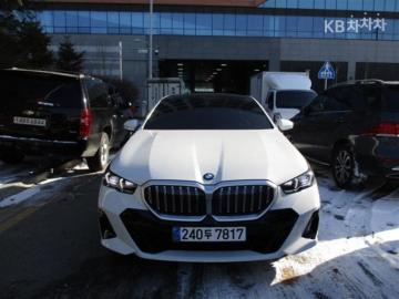BMW 5er 530i xdrive m sport — foto 1