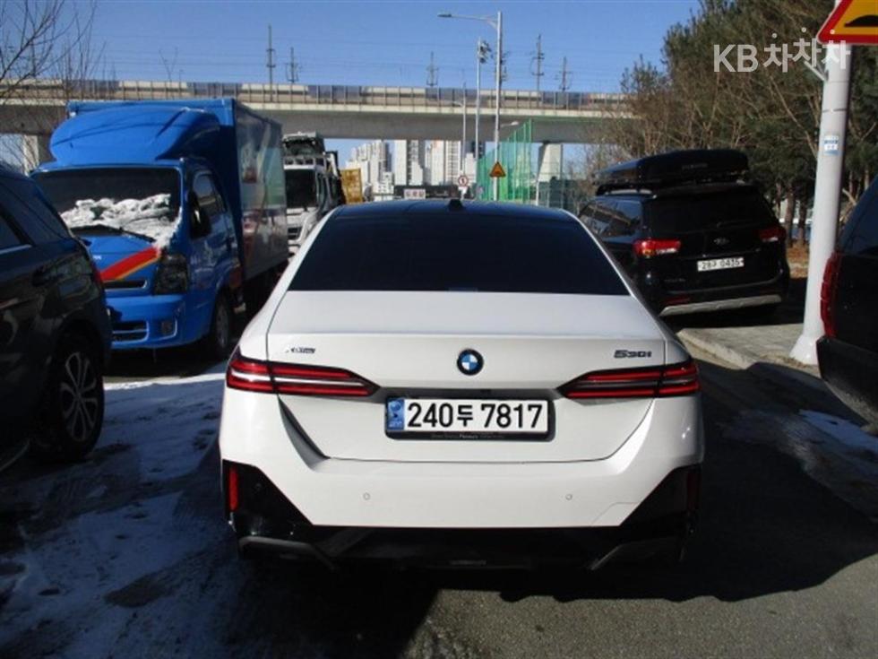 BMW 5er — miniaturë 4