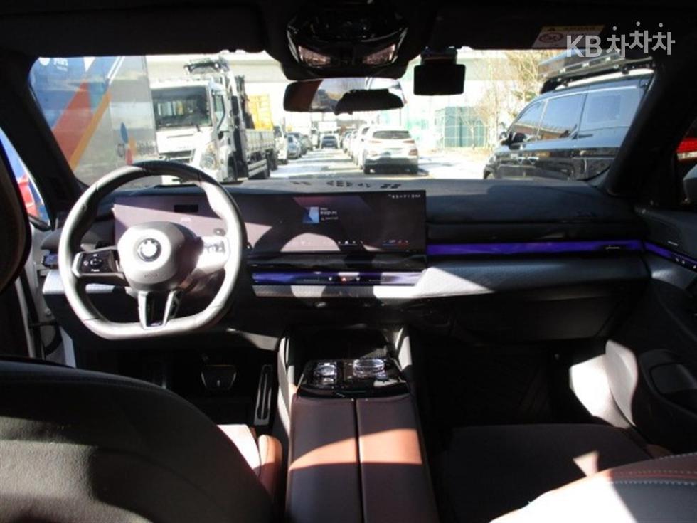 BMW 5er — miniaturë 13