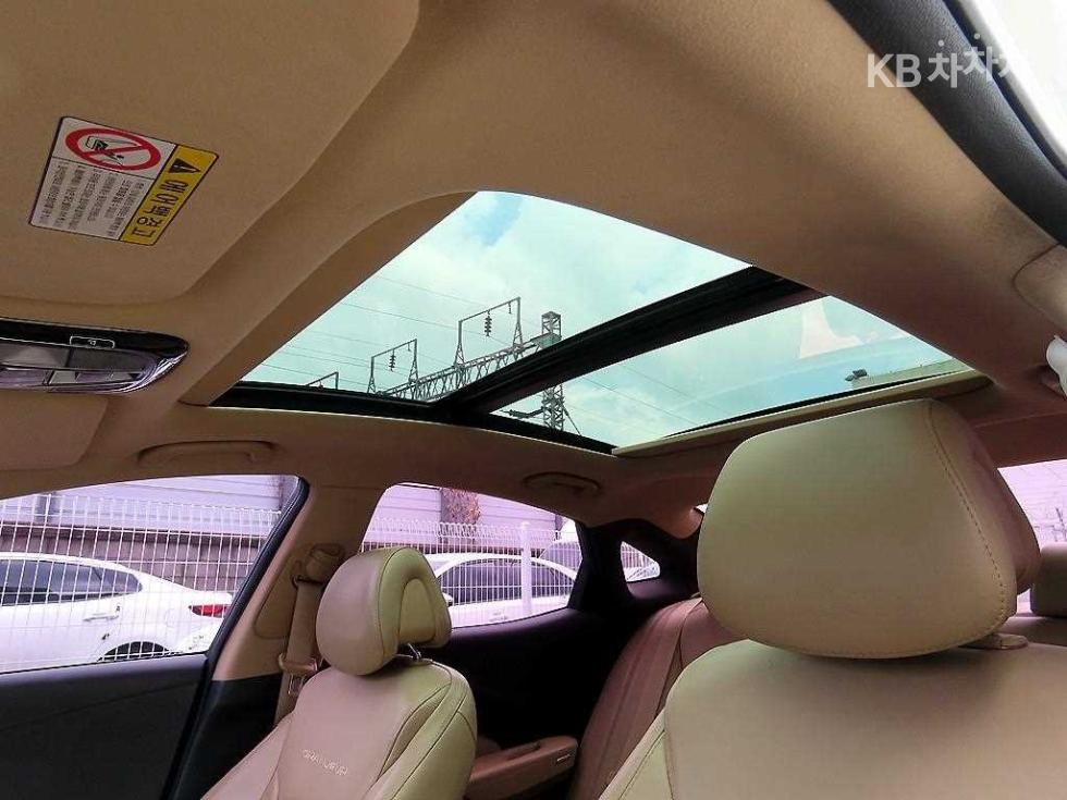 Hyundai Grandeur — miniaturë 18
