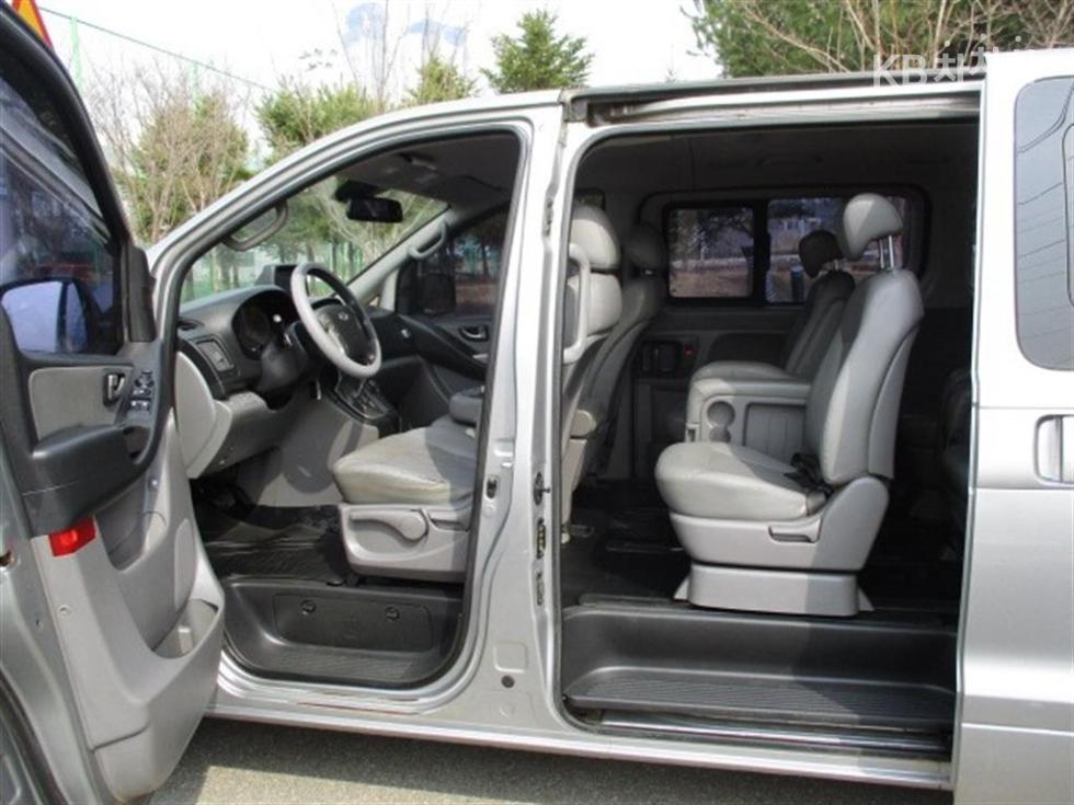 Hyundai Starex — miniaturë 7