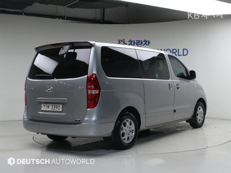 Hyundai Starex — miniaturë 2