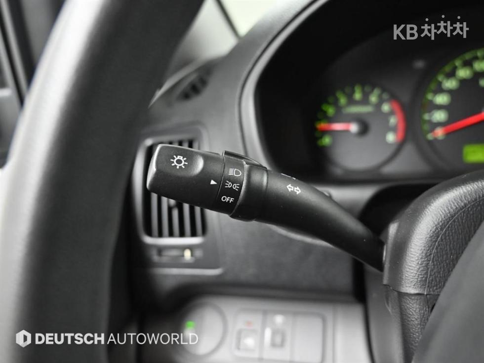 Hyundai Starex — miniaturë 16
