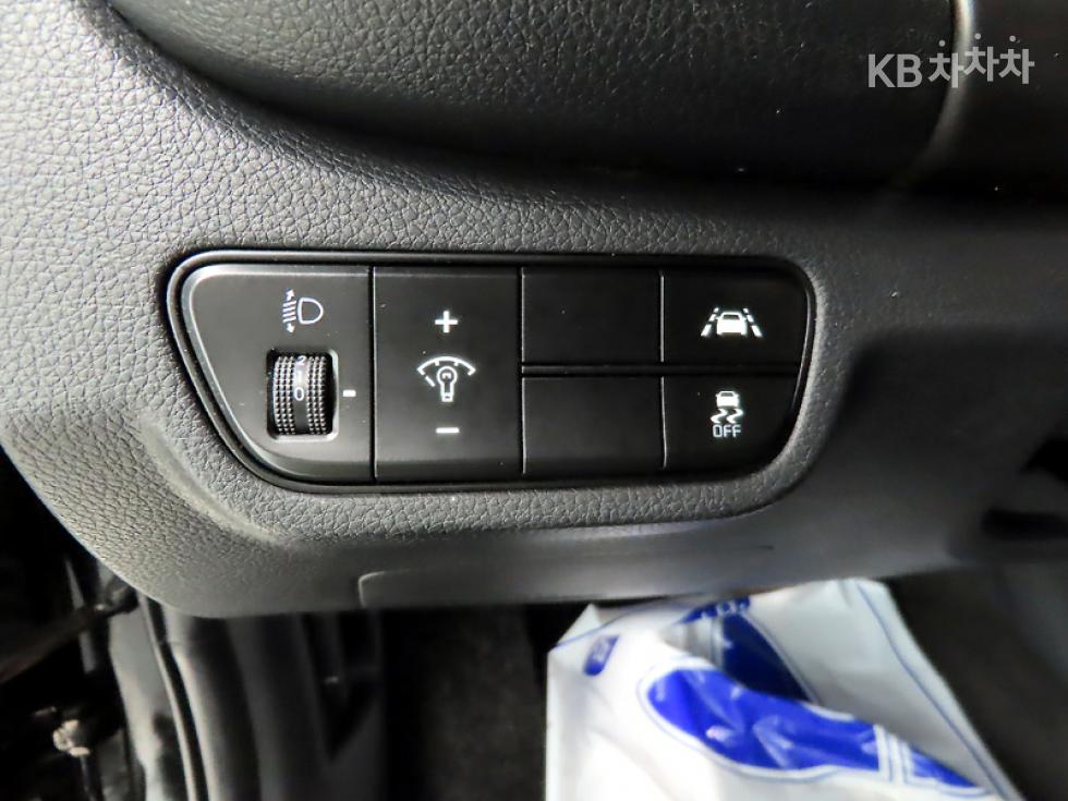 Kia Seltos — miniaturë 14