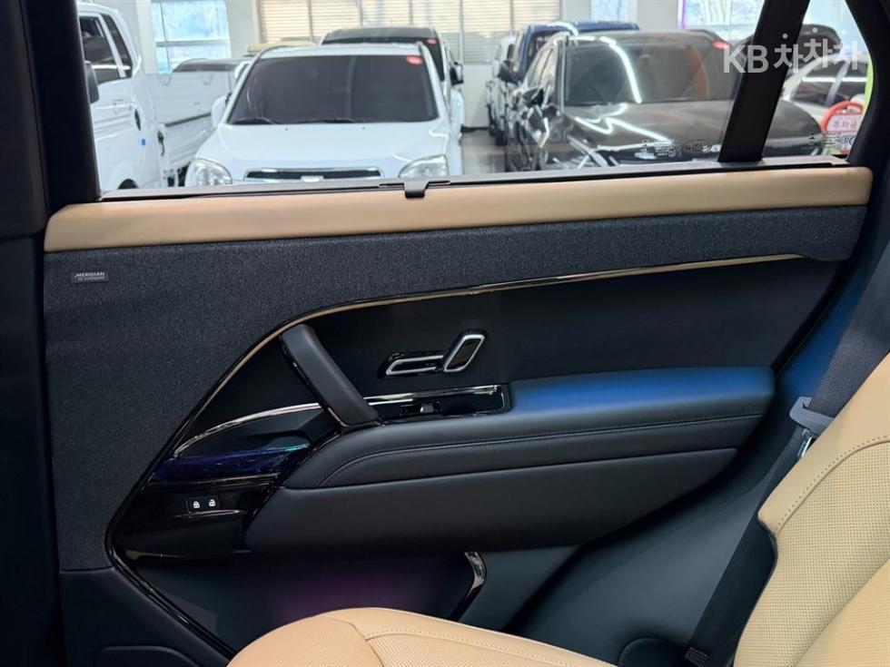 Land Rover Range Rover Sport — miniaturë 17