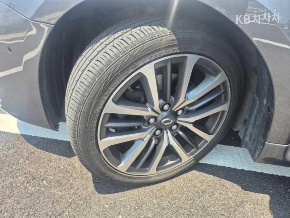 Renault Samsung SM7 — miniaturë 5