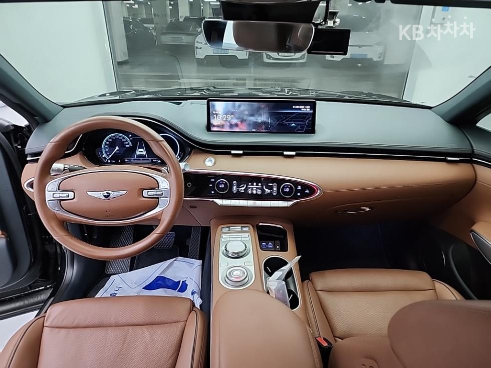2022 Genesis GV70 photo