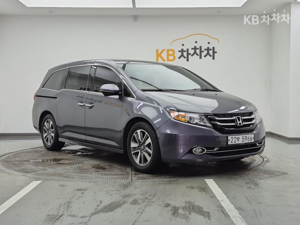Honda Odyssey — miniaturë 2