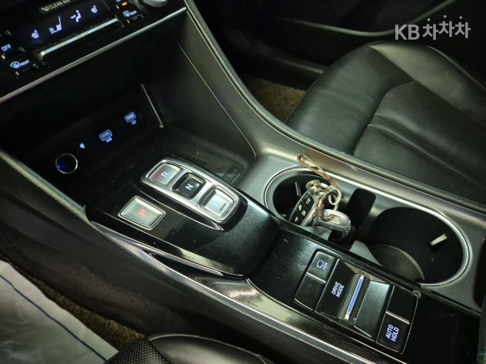Hyundai Sonata — miniaturë 8