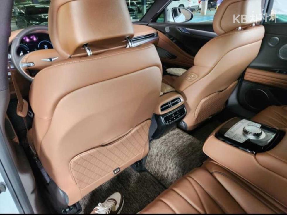 Genesis G80 — miniaturë 5