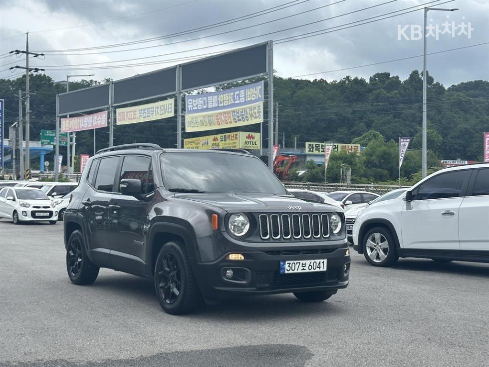 Jeep Renegade — miniaturë 3