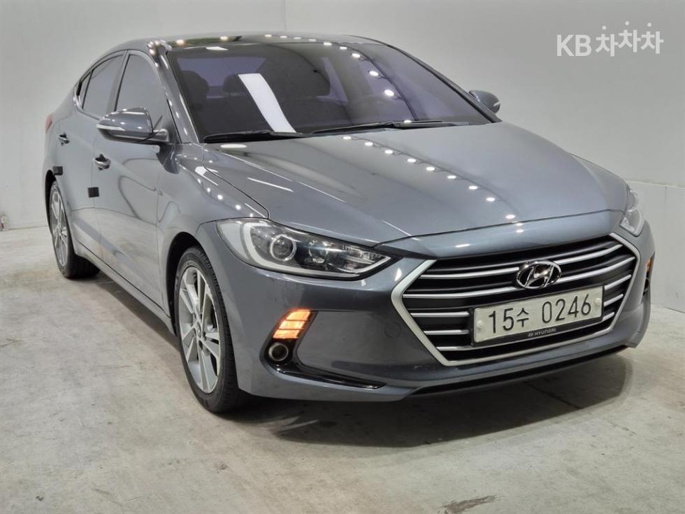 Hyundai Avante — miniaturë 2