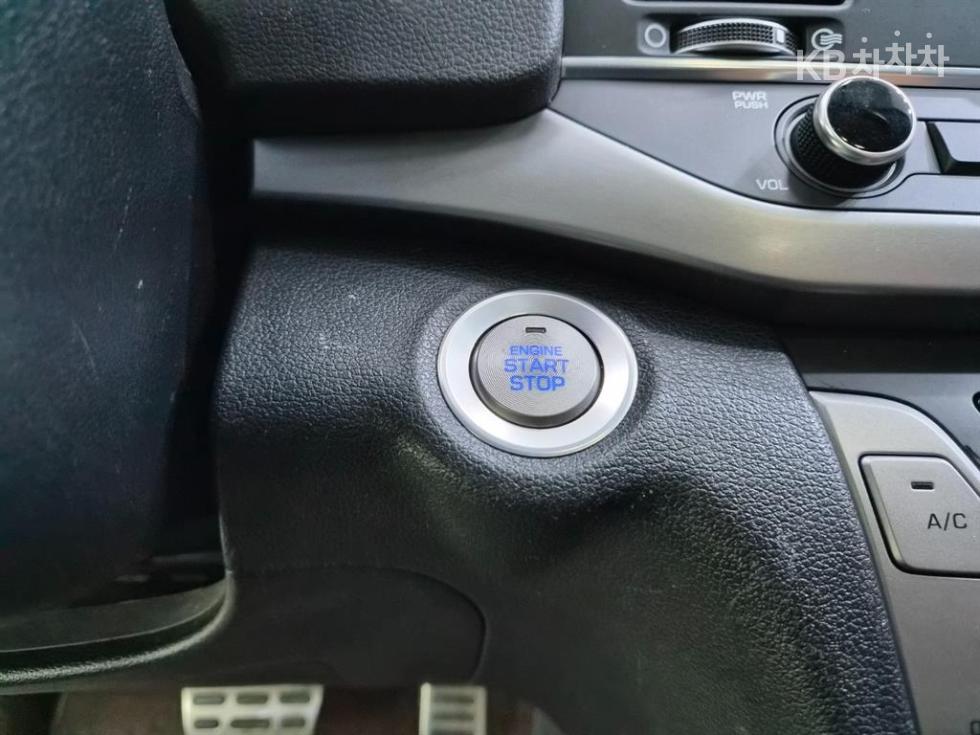 Hyundai Avante — miniaturë 14