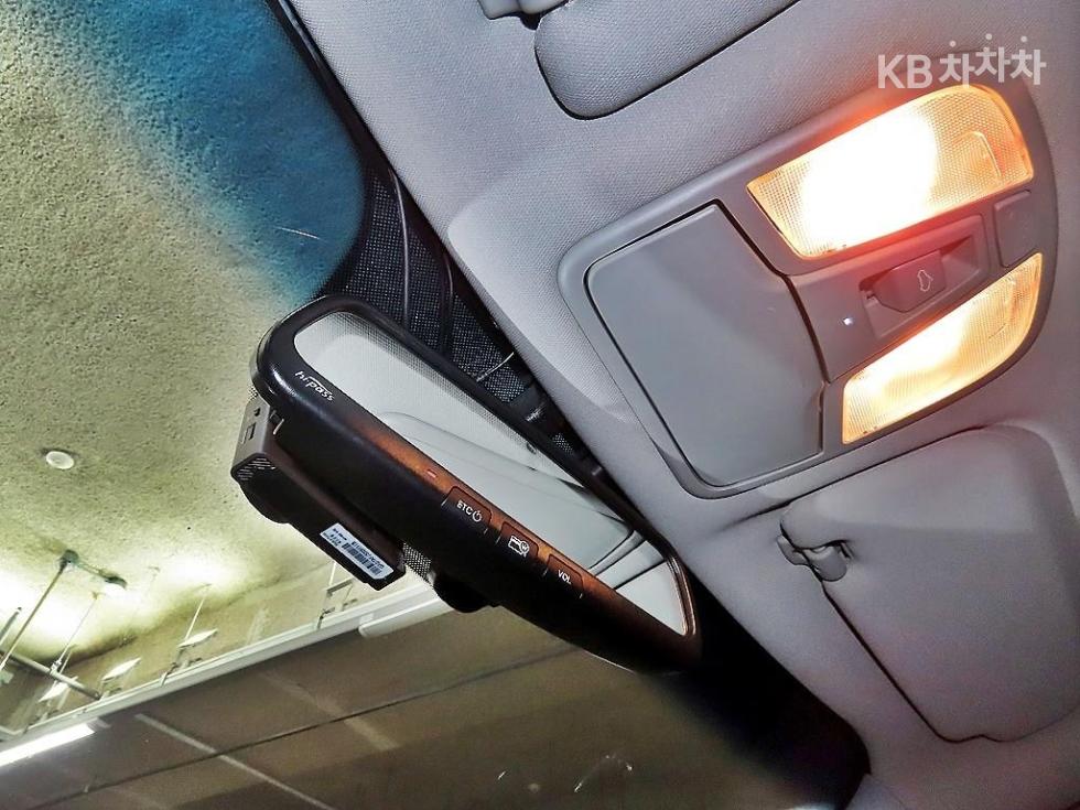 Kia K5 — miniaturë 16