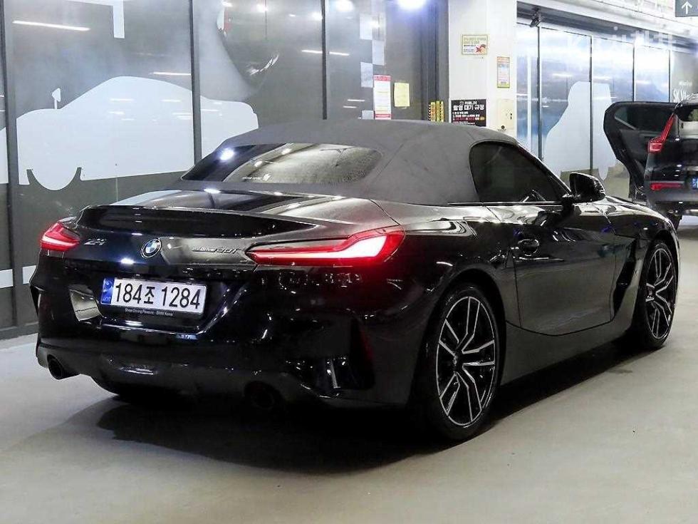 2023 BMW BMW Z4 photo