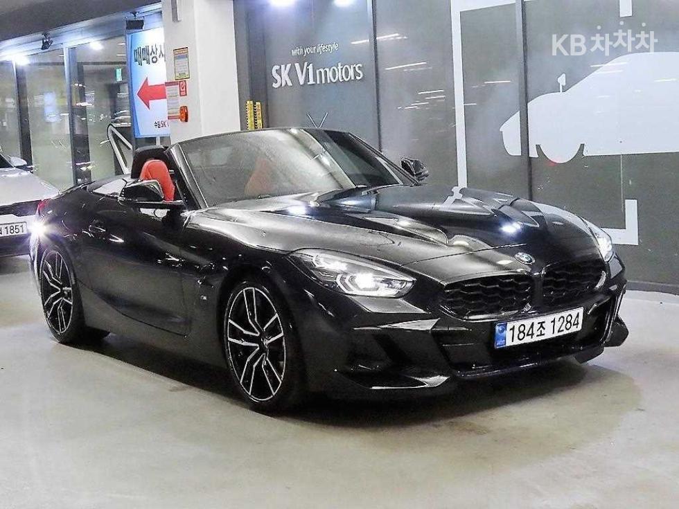 2023 BMW BMW Z4 photo