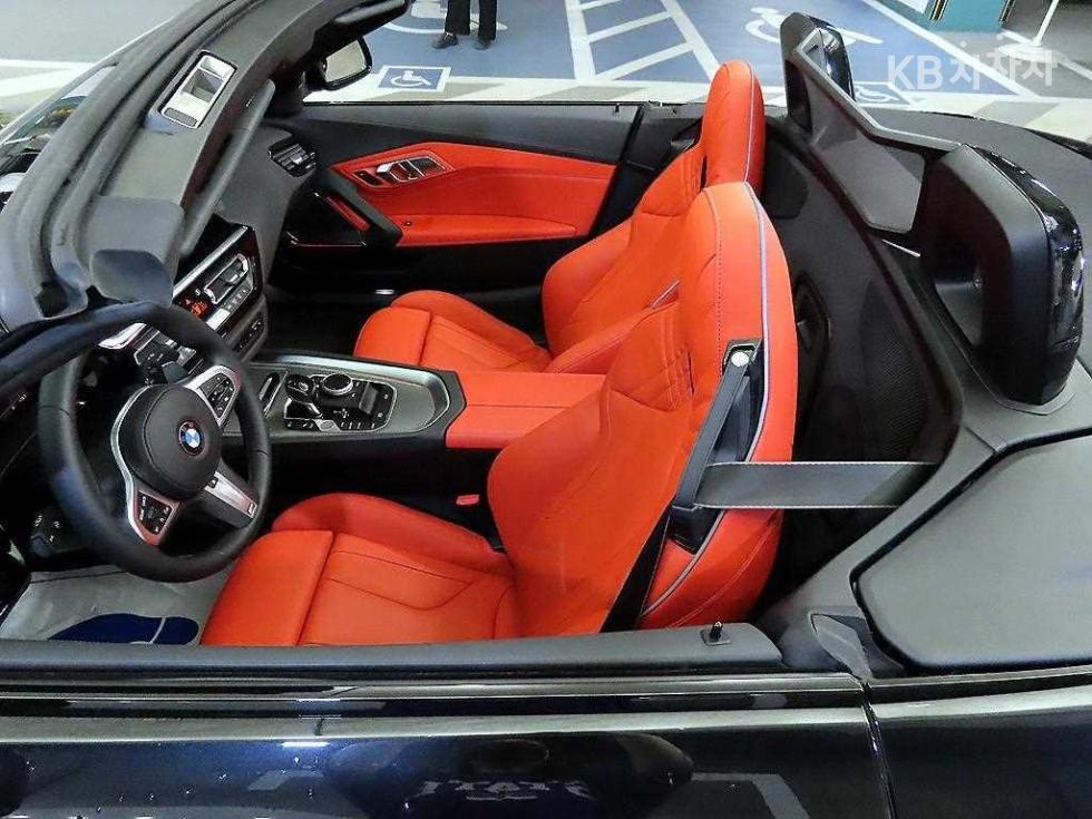 2023 BMW BMW Z4 photo