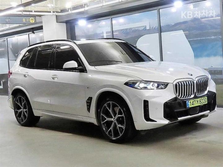 BMW X5 xDrive 30d — foto 1