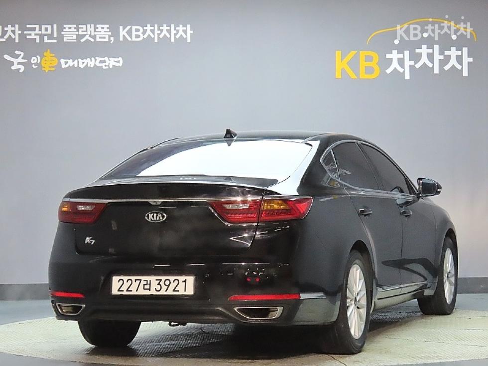 Kia K7 — miniaturë 2