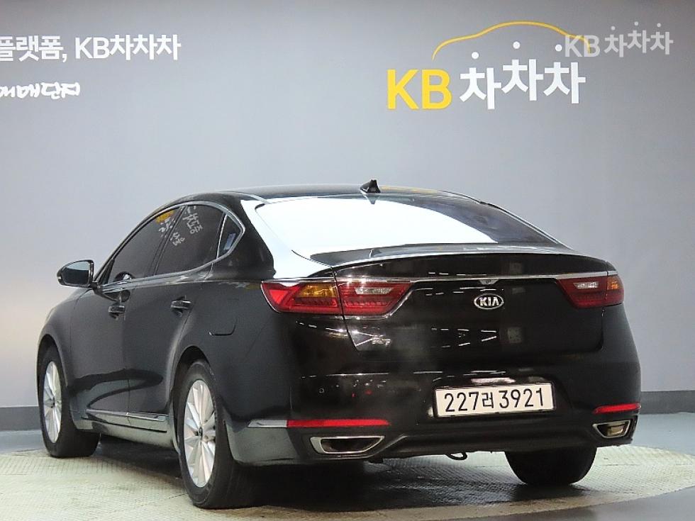 Kia K7 — miniaturë 4