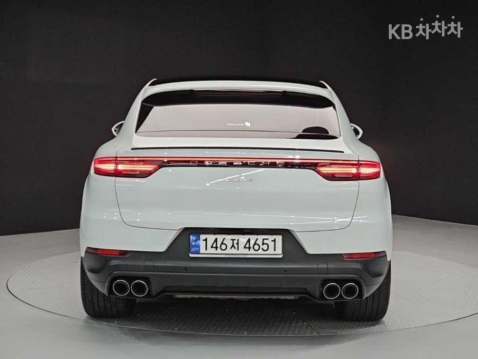 2023 Porsche (9Y0) photo