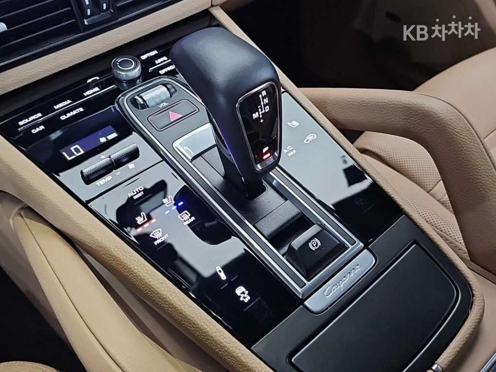 2023 Porsche (9Y0) photo