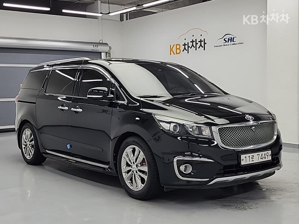 Kia Carnival — miniaturë 4