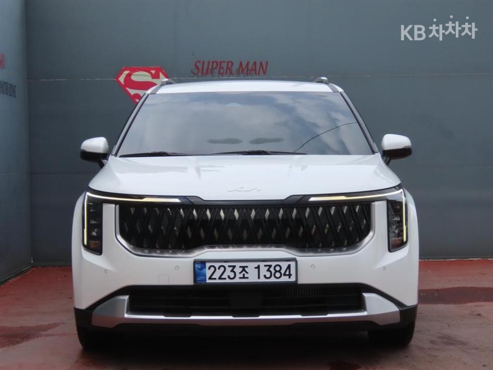Kia Carnival — miniaturë 2