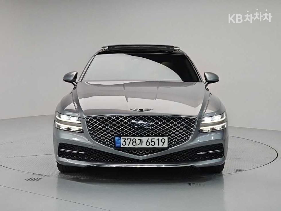 Genesis G80 — miniaturë 2